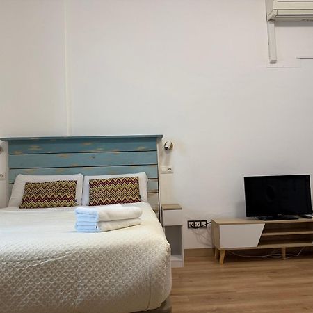 Lovely Studio In The Heart Of Malaga Free Swimming Pool Exterior foto
